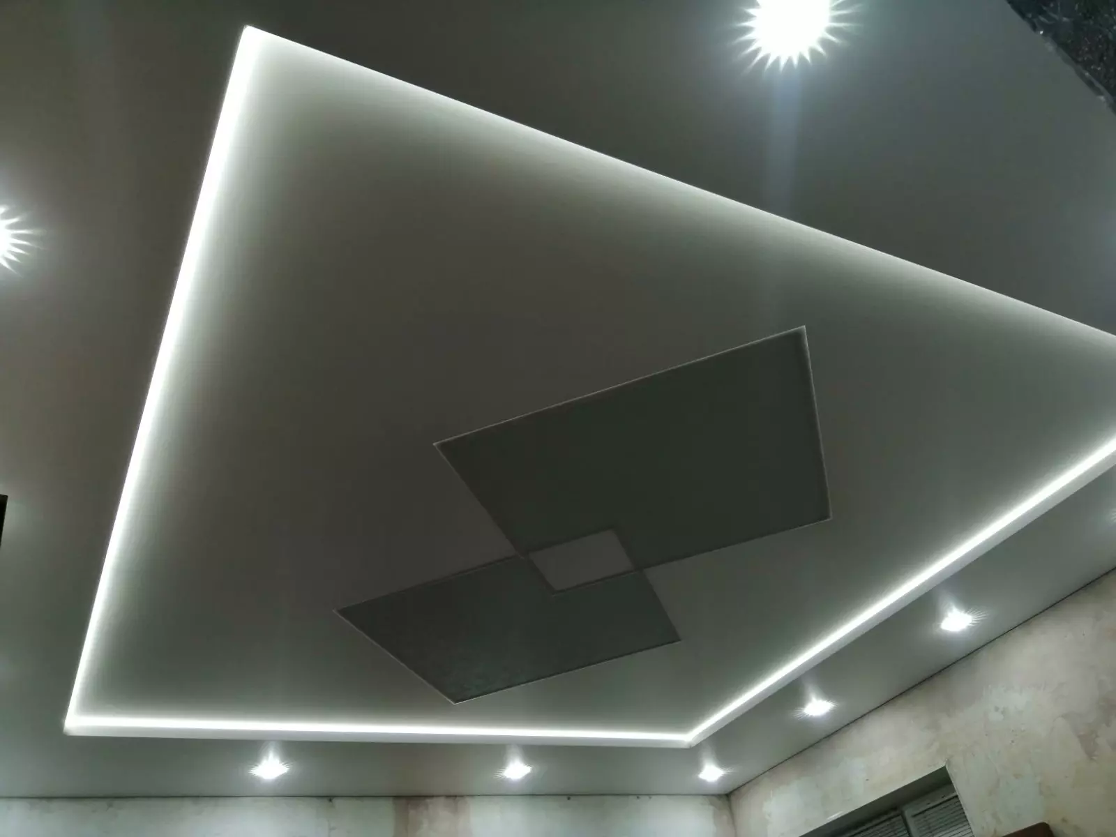 Херсон, Чкалова, 19, фото 1